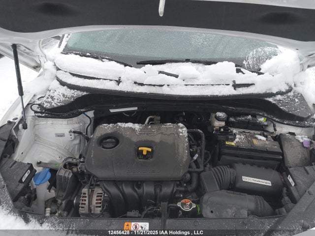 KNDJ33AU1R7225773 KIA Soul