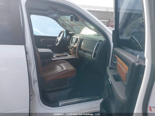1C6RR7PM9FS745851 RAM 1500 Longhorn