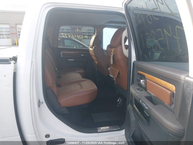 1C6RR7PM9FS745851 RAM 1500 Longhorn