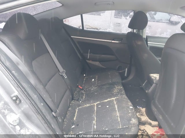 KMHD84LF6LU980005 Hyundai Elantra Preferred Auto Ivt