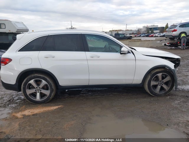W1N0G8EB0NV337131 Mercedes-Benz m274