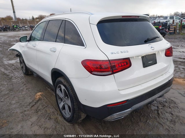 W1N0G8EB0NV337131 Mercedes-Benz m274