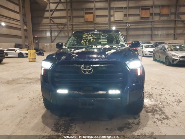Toyota Tundra Crewmax Sr5 2024 5TFLA5ECXRX021324 Image 12