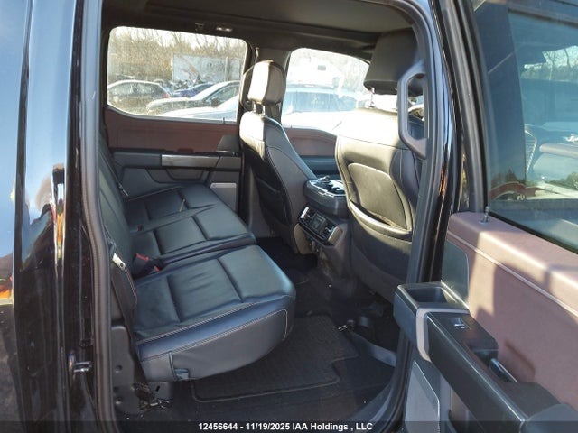 Ford F-150 Lariat 2023 1FTFW1ED9PFB05671 Image 8