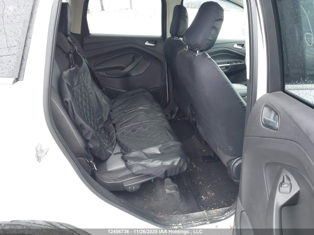 1FMCU0GDXJUD10155 Ford ESCAPE SE