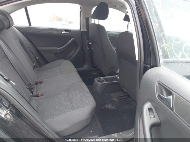 Продажа на аукционе авто 2011 Volkswagen Jetta, vin: 3VW2K7AJ4BM331597, номер лота: 12456802