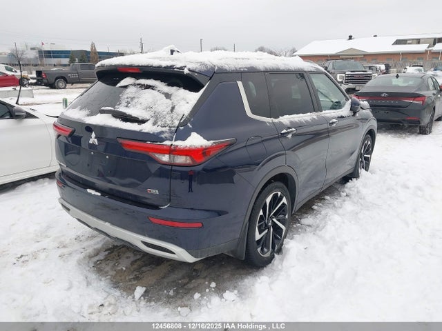 JA4J4UA82NZ607700 Mitsubishi Outlander Le/le Premium/se/sel