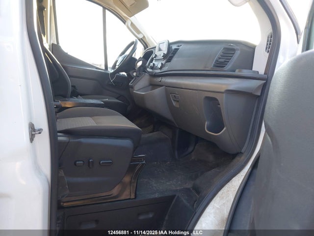 1FTYE1Y82LKA73576 Ford Transit-150 Cargo