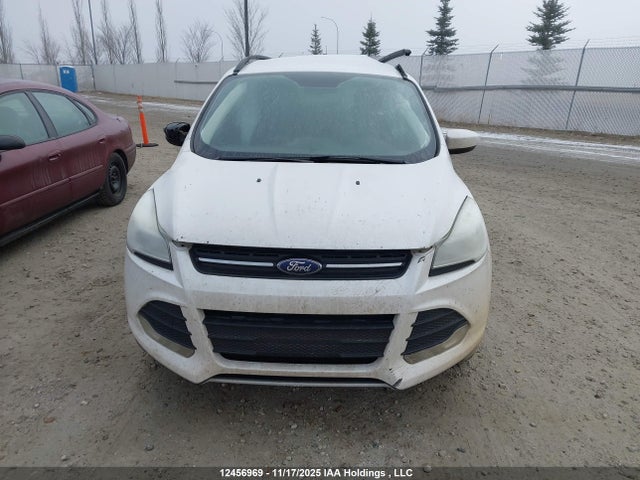 1FMCU9G9XEUD40097 Ford ESCAPE SE