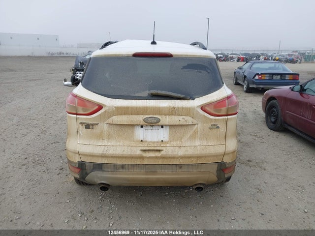 1FMCU9G9XEUD40097 Ford ESCAPE SE