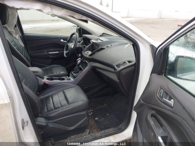 1FMCU9G9XEUD40097 Ford ESCAPE SE