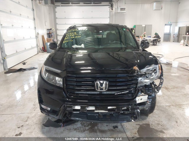5FPYK3F80NB502812 Honda Ridgeline Black Edition
