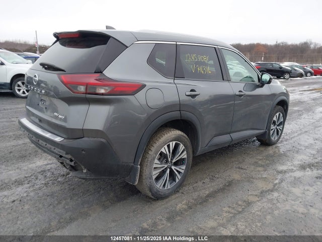 5N1AT3BB6MC716316 Nissan ROGUE SV