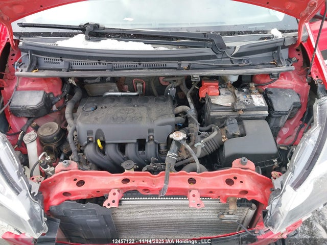 VNKKTUD3XJA091132 Toyota Yaris L/le/se