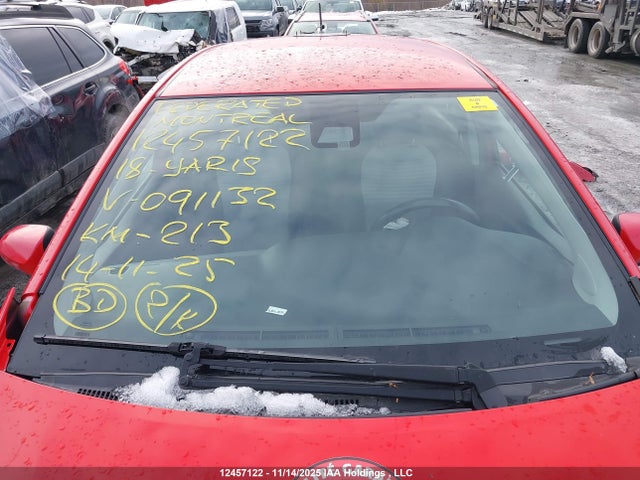 VNKKTUD3XJA091132 Toyota Yaris L/le/se