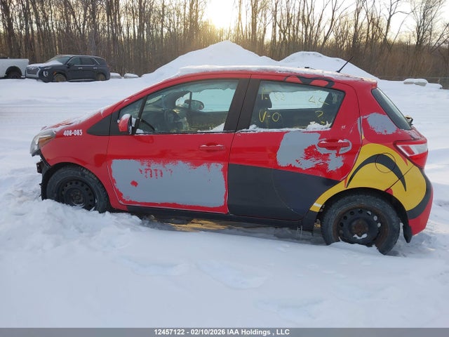VNKKTUD3XJA091132 Toyota Yaris L/le/se