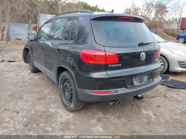 WVGNV7AXXHK009845 Volkswagen Tiguan Wolfsburg Edition