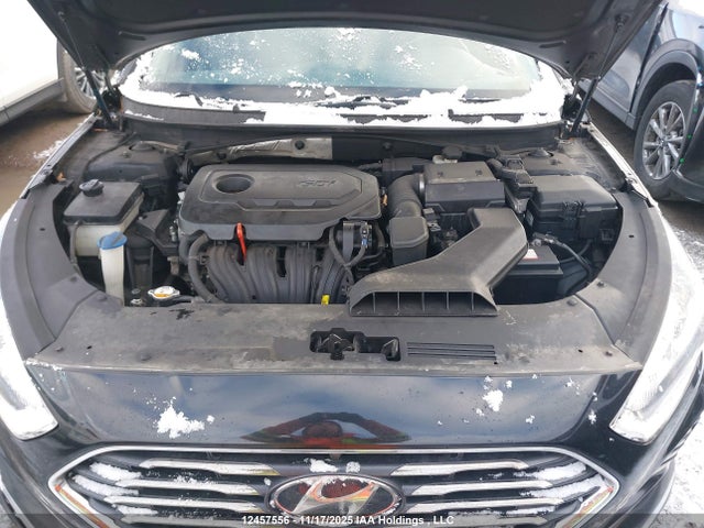 5NPE24AF9JH682214 Hyundai SONATA SE