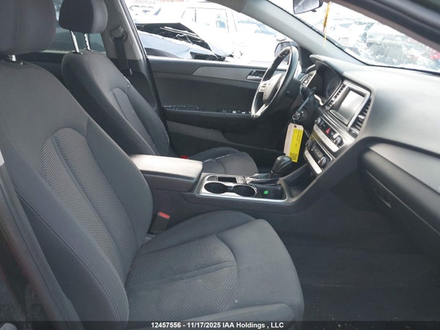 5NPE24AF9JH682214 Hyundai SONATA SE