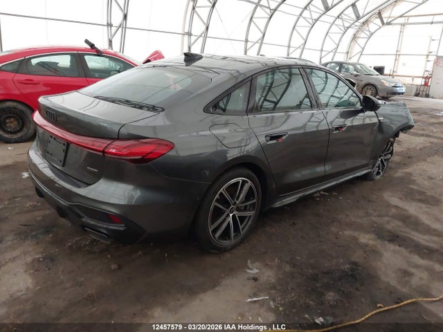 WAU5BCFU2SN042748 Audi A5 Progressiv