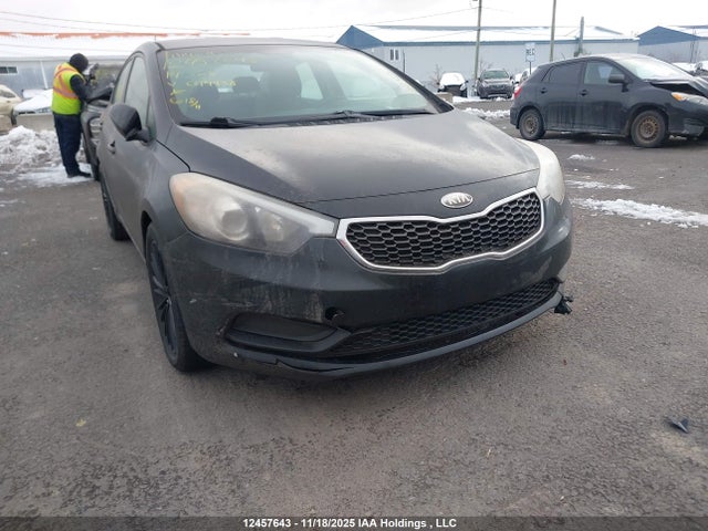 Продажа на аукционе авто 2014 Kia Forte, vin: KNAFK4A67E5099938, номер лота: 12457643