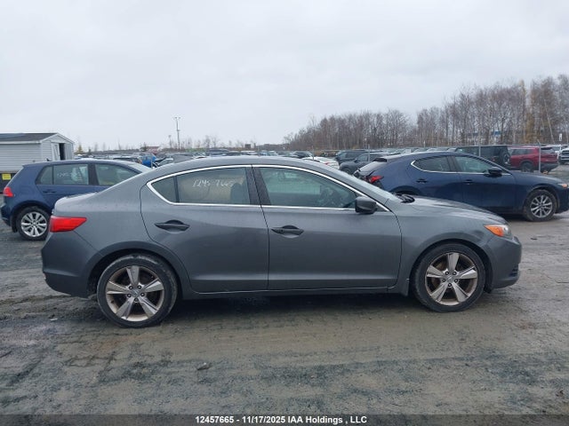 Acura ILX 2014 19VDE1F50EE400496 Image 14