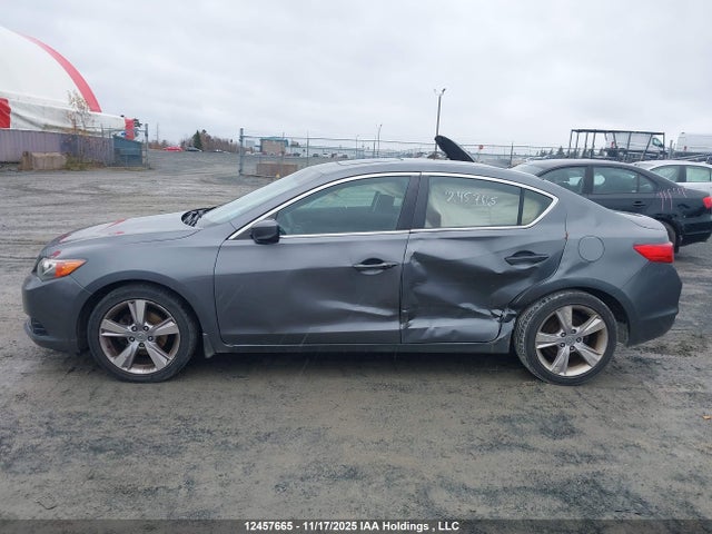 Acura ILX 2014 19VDE1F50EE400496 Image 15
