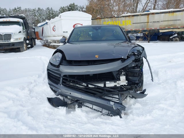 Porsche Cayenne Coupe 2021 WP1BA2AY8MDA43746 Image 13