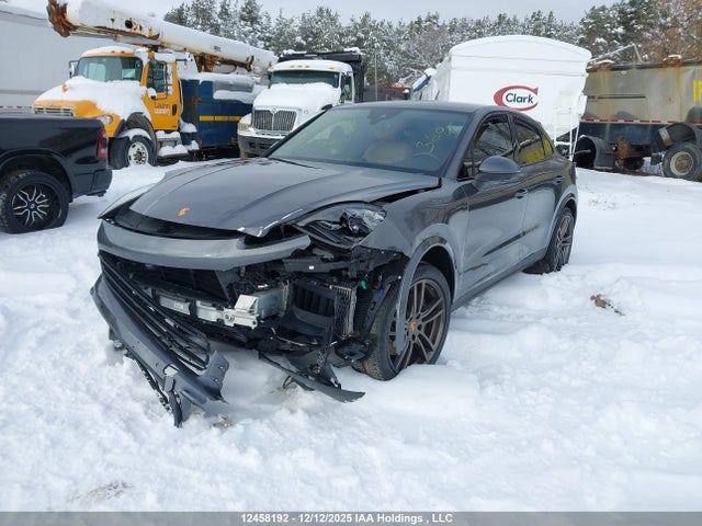 Porsche Cayenne Coupe 2021 WP1BA2AY8MDA43746 Image 2