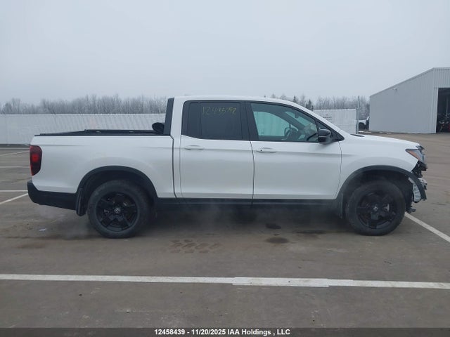 5FPYK3F8XSB501467 Honda Ridgeline Black Edition