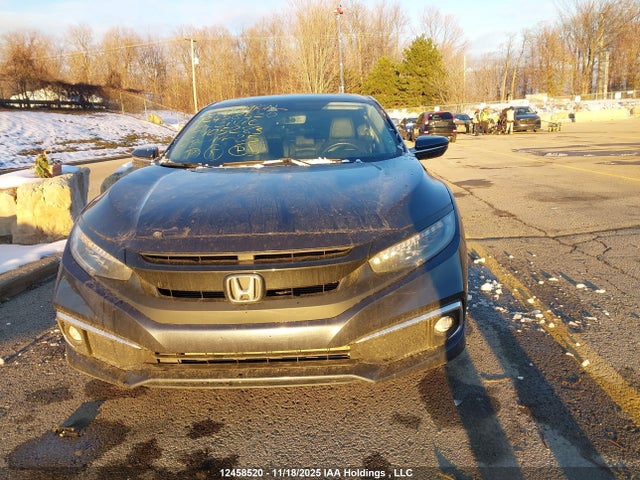 Продажа на аукционе авто 2019 Honda Civic Touring, vin: 2HGFC1F96KH105283, номер лота: 12458520