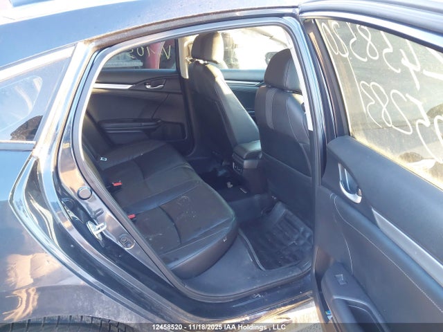 Продажа на аукционе авто 2019 Honda Civic Touring, vin: 2HGFC1F96KH105283, номер лота: 12458520