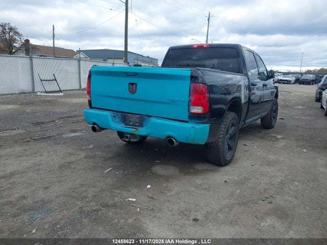 12458623 :رقم المزاد ، 3C6RR7KT2KG643744 vin ، 2019 Ram 1500 Classic Tradesman مزاد بيع