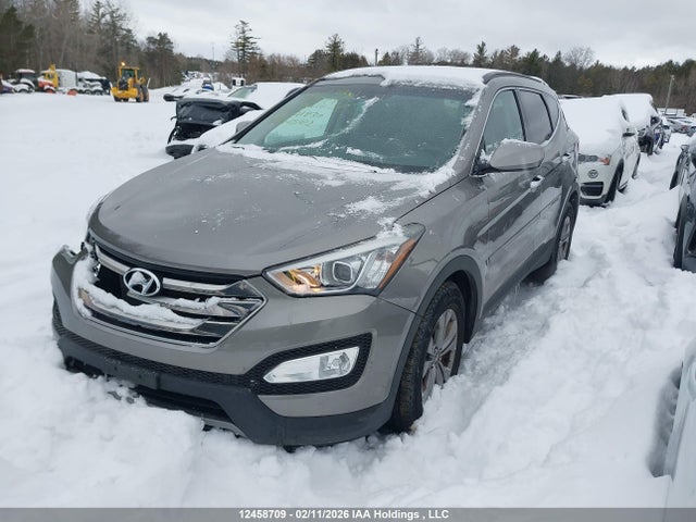 5XYZT3LB3GG312427 Hyundai Santa Fe