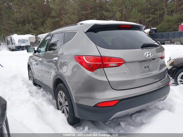 5XYZT3LB3GG312427 Hyundai Santa Fe