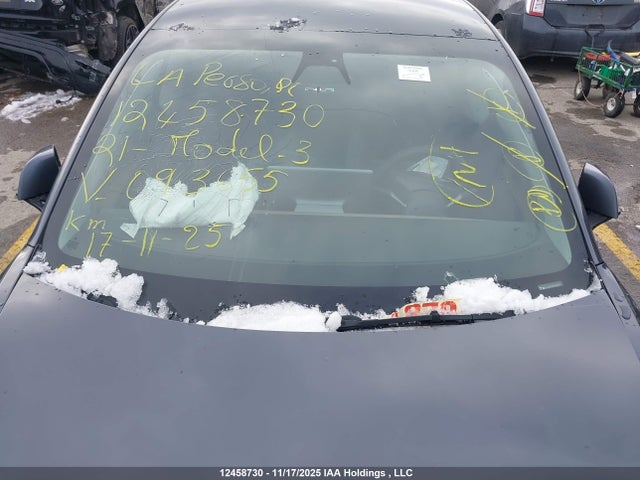 5YJ3E1EC8MF093655 Tesla MODEL 3