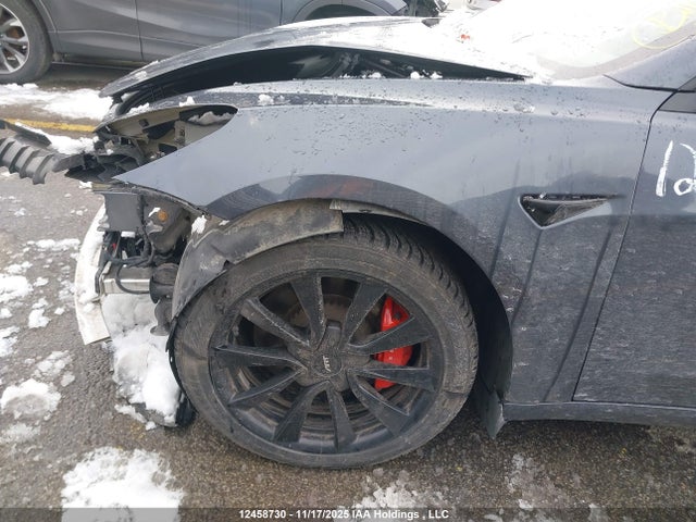 5YJ3E1EC8MF093655 Tesla MODEL 3