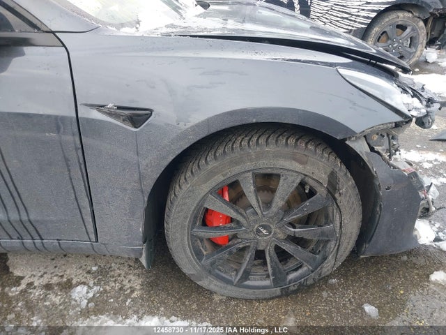 5YJ3E1EC8MF093655 Tesla MODEL 3