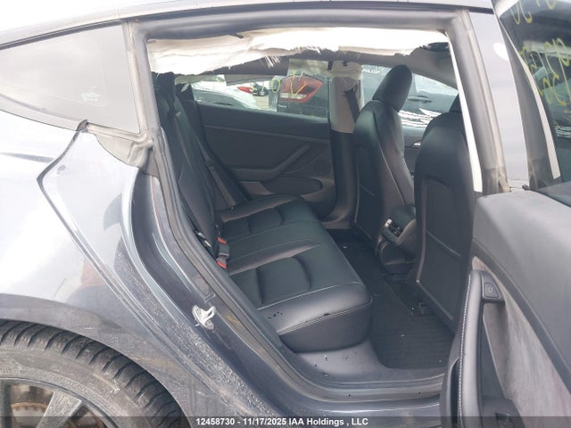 5YJ3E1EC8MF093655 Tesla MODEL 3