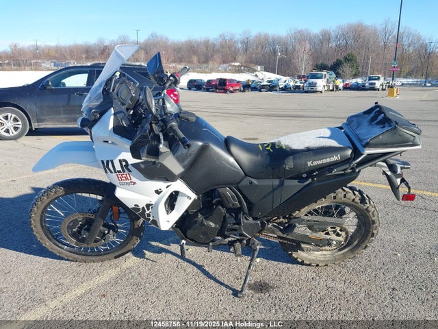 12458756 :رقم المزاد ، ML5KLEG1XRDA28077 vin ، 2024 Kawasaki Kl650 G مزاد بيع