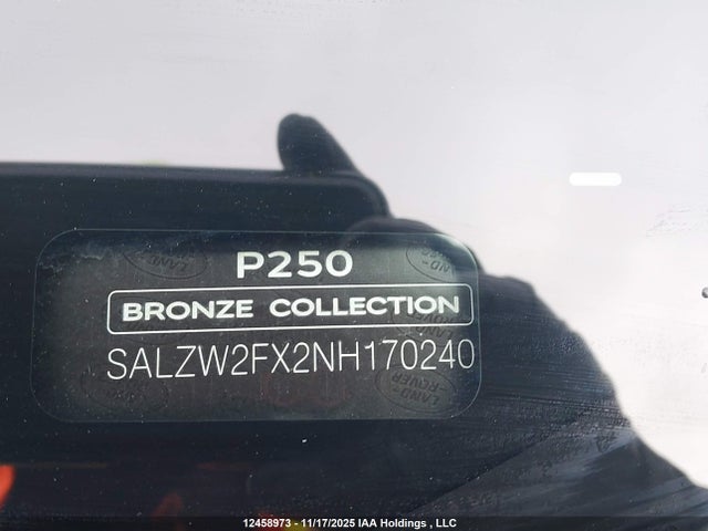 SALZW2FX2NH170240 Land Rover Range Rover Evoque P250 Bronze Collection