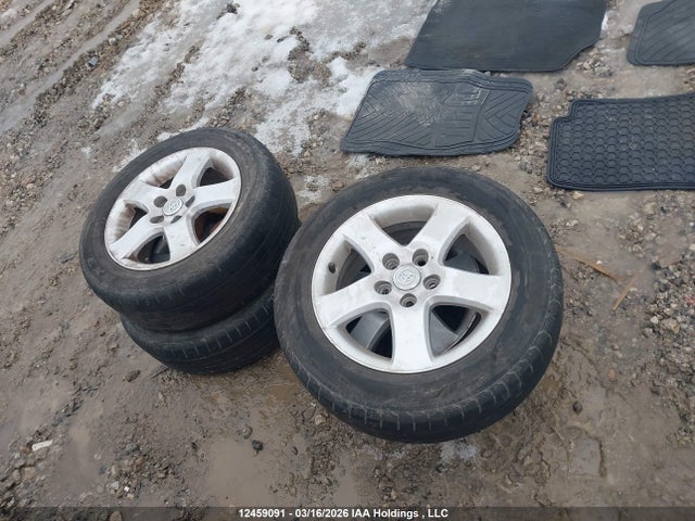 2004 Toyota Camry Le/se/xle მანქანა იყიდება აუქციონზე, vin: 4T1BE32K94U267464, აუქციონის ნომერი: 12459091