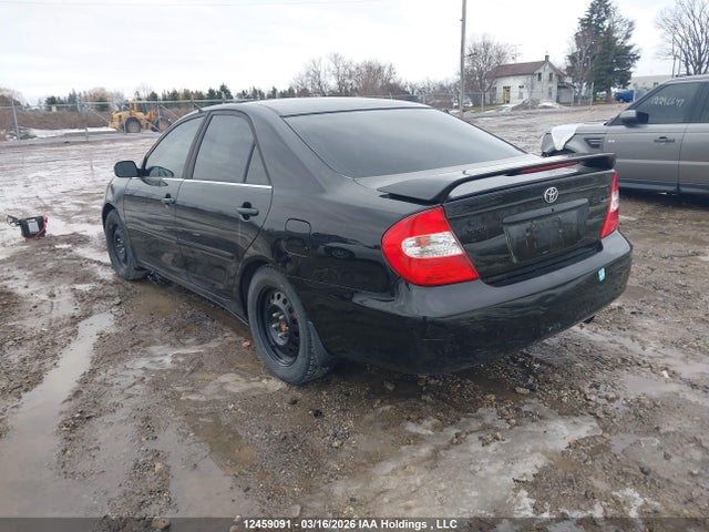 2004 Toyota Camry Le/se/xle მანქანა იყიდება აუქციონზე, vin: 4T1BE32K94U267464, აუქციონის ნომერი: 12459091