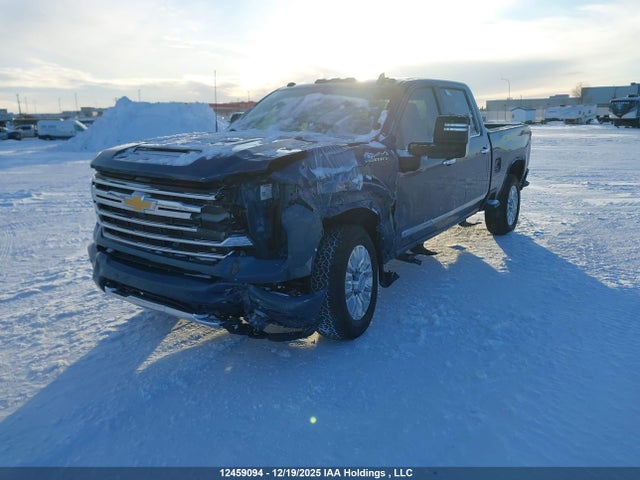 2GC4YVEY3R1153625 Chevrolet l5p