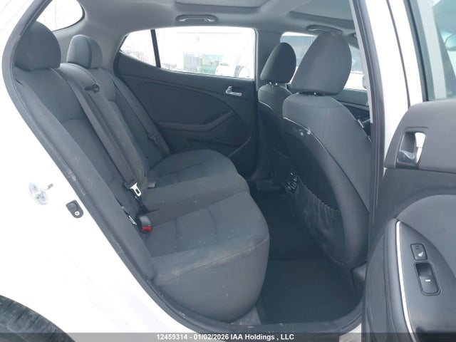 Продаж на аукціоні авто 2015 Kia Optima Hybrid, vin: KNAGN4AD0F5089988, номер лоту: 12459314