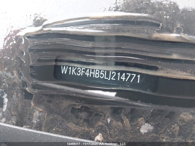 W1K3F4HB5LJ214771 Mercedes-Benz A 250 4matic
