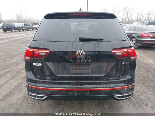 3VV4B7AX4NM053631 Volkswagen Tiguan Sel R-line