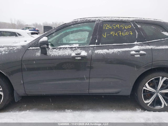 Volvo XC60 2022 LYV062RM1NB947607 Image 15