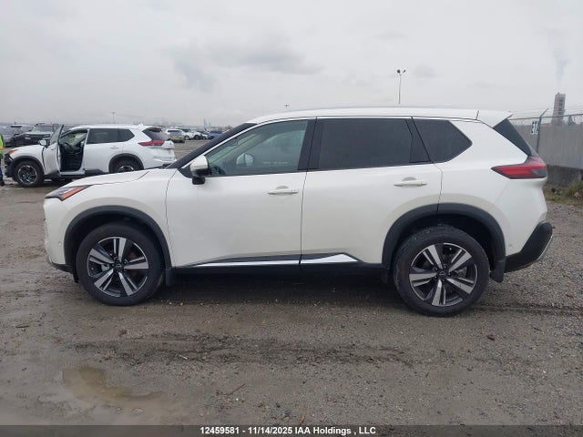JN8BT3DD1PW319806 Nissan Rogue Platinum
