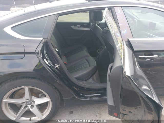 WAUANCF52JA104749 Audi A5